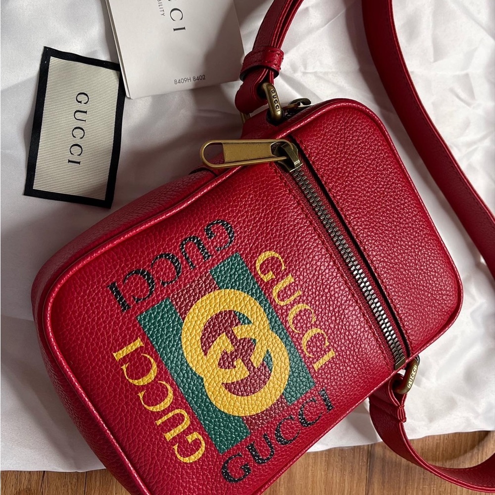 NWT Gucci red logo leather crossbody mini. Brand new never worn